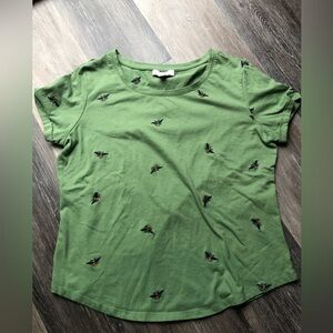 Women’s Forest Green Bee Print T Shirt